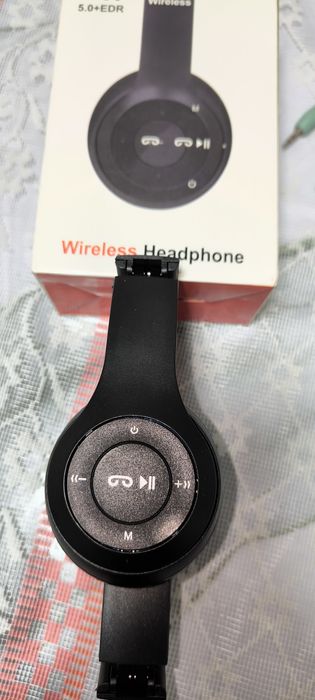 Наушники новые + одни б/у