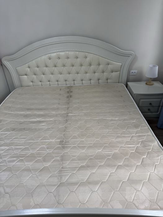 Матрас в хорошем состоянии