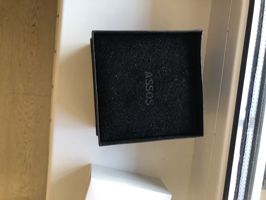Продам . Оригинал.Коробка ASSOS