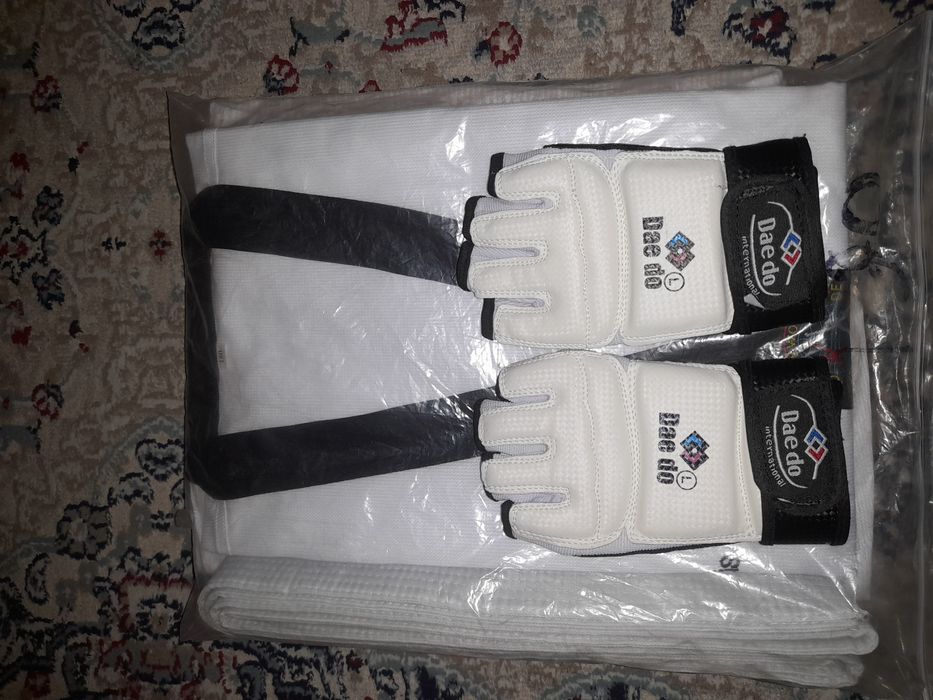 Продаю кимоно для тэйквандо