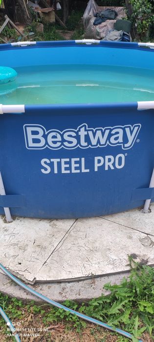 Продам бассейн Bestway. 305