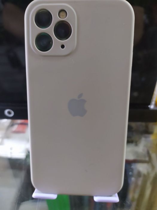Продам Iphone 11 pro