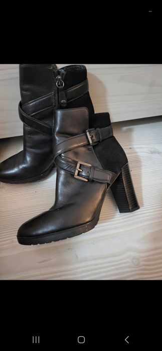 Ghete din piele Geox