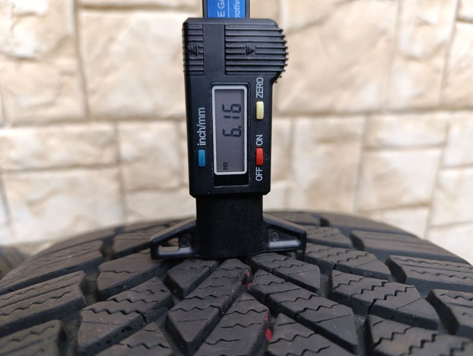 Зимни гуми Bridgestone 225/55/18 Blizzak LM 005