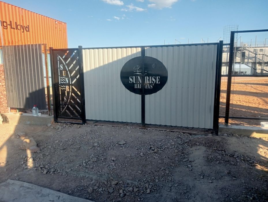 Ворота , заборы , навесы