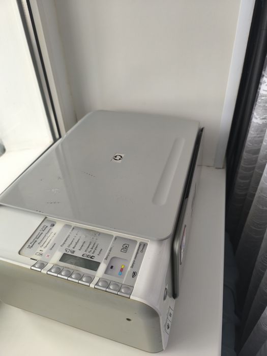 Продам 2в 1 цветной принтер