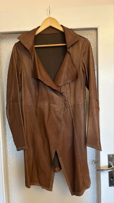 Сако/манто от естествена кожа р-р 42