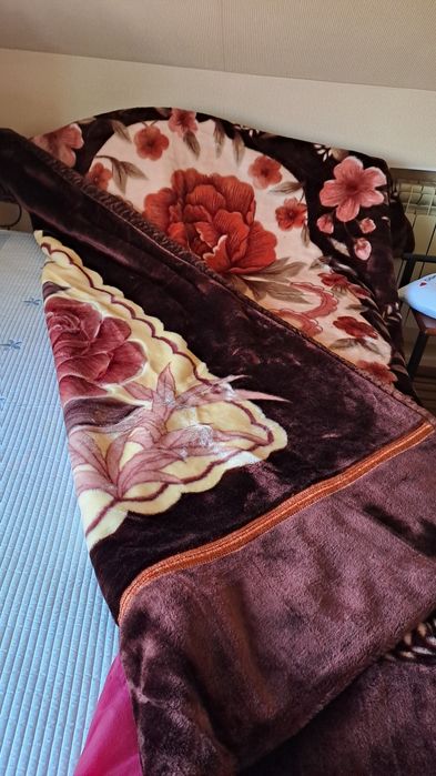 Продается двухсторонний плед