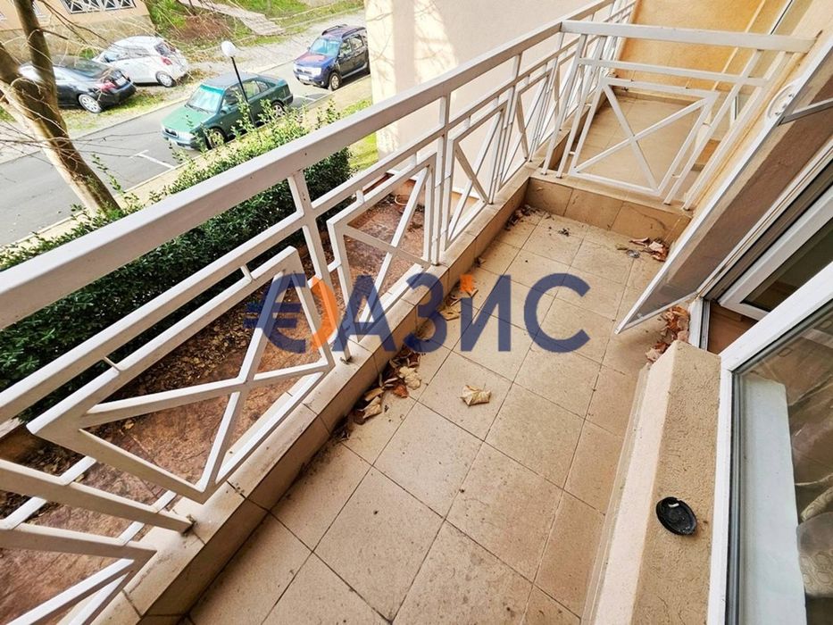 Продава се Едностаен апартамент в к.к. Слънчев бряг - 28 кв.м за 665 €/кв.м - Снимка #8