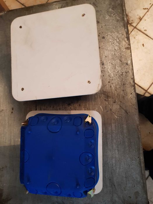 Электро коробки новые