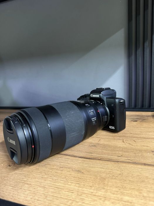 Фотоапарат Canon eso m50