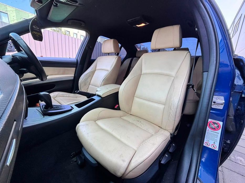 Dezmembrez BMW 320i E90 Lci an 2011 automat 2.0i N43-170cp,evacuare Dubla 335i,M PACK,Recaro,Stopuri Led, Jante