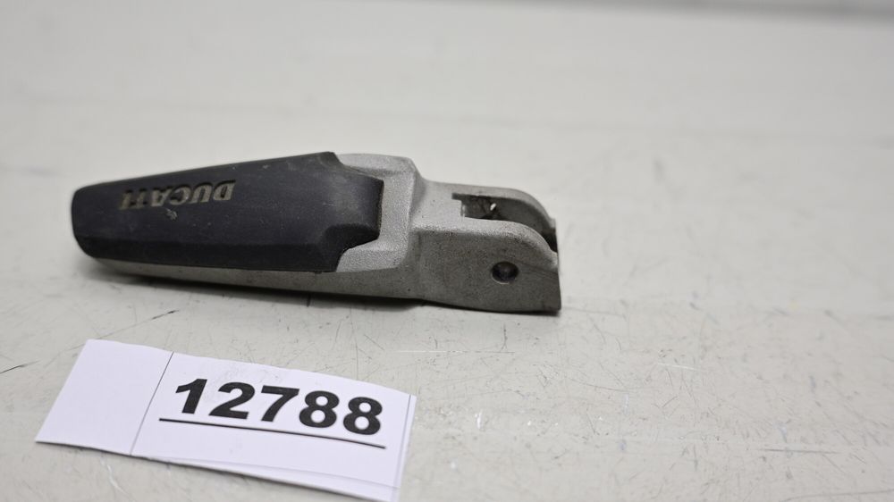 Scarita Peg Spate Dreapta Ducati Monster 821 / 1200 2014 - 2022