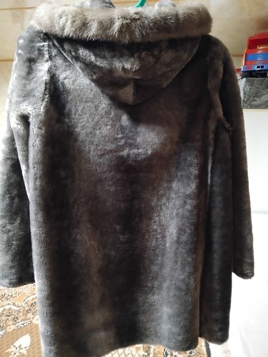Шуба мутон с норкой