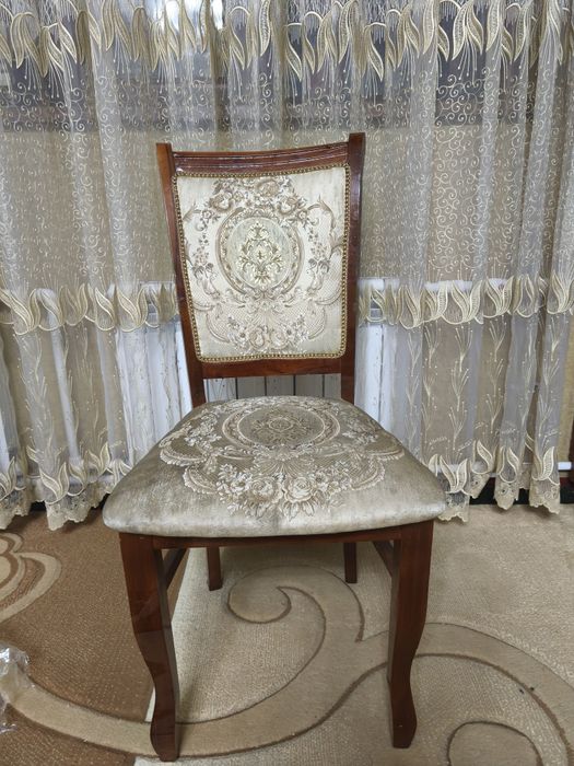 Стулья 10 шт б/у