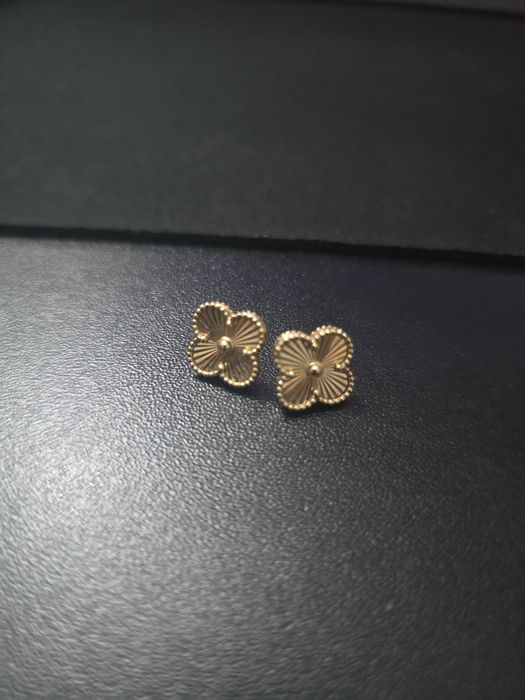 Cercei din aur – model Van Cleef