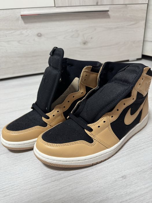 Jordan 1 High Heirloom