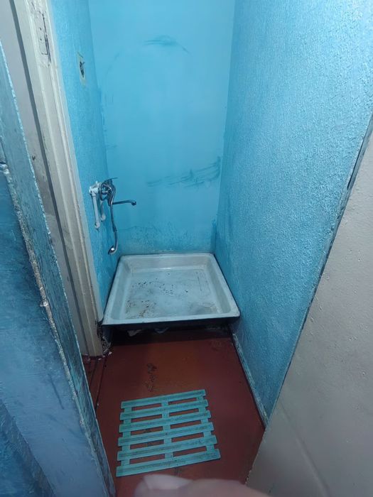 Продаётся через банк 1 комнатная общежития 128000$