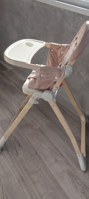 Продам стульчик для кормления