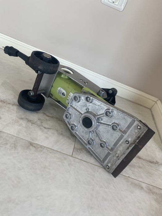Masina decoperat pardoseli profesionala - gresie Masini de decopertat Duro-Stripper 115 V