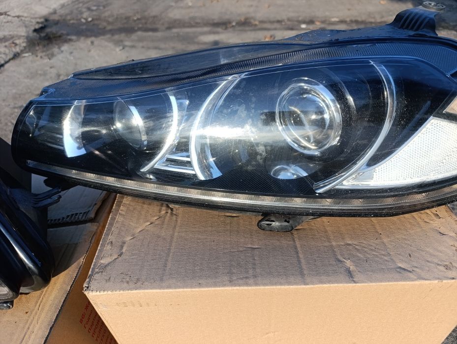 Фарове Ягуар / Jaguar XF 2013г