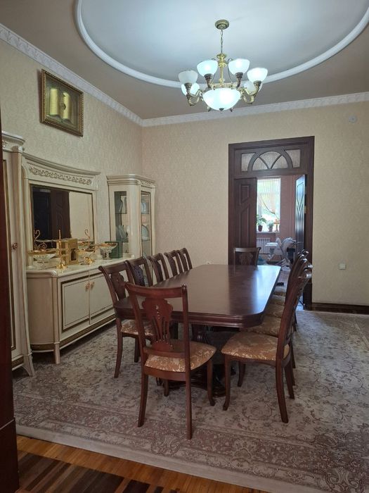 Урда Высокопотолочка 1-Линия 4*5/4/4 130м²Продаётся Квартира