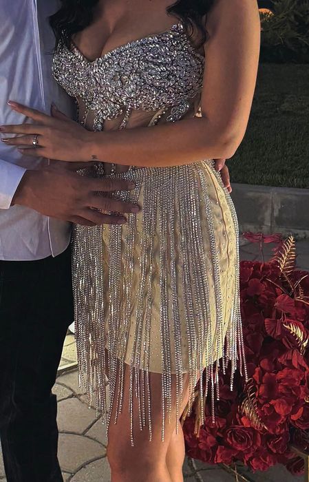 Vând rochie luxury