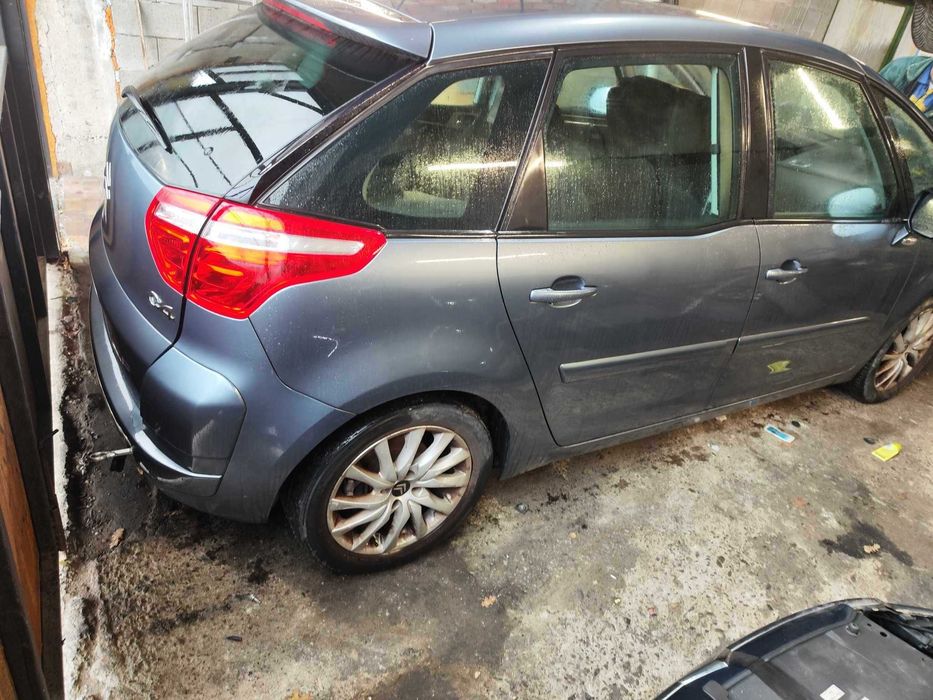 Citroen C4 на части 2010г 1.6 бензин 120кс ситроен ц4