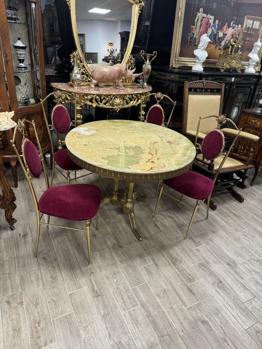 Masa deosebita din bronz cu blat de onix si 4 scaune