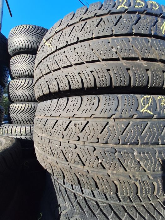 2 anvelope iarna 235/65r16 C Semperit 2022 Montaj Gratuit