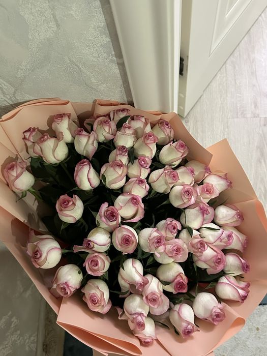 Цветы ақтау букет сатылады 51шт