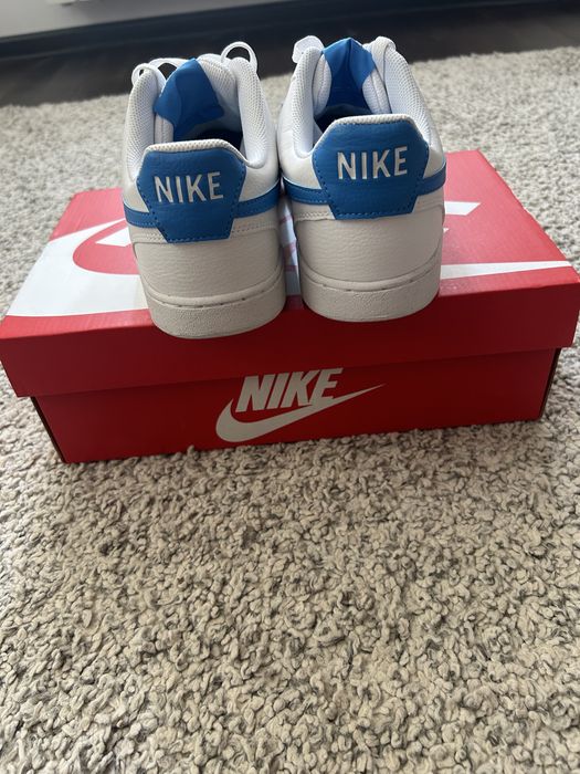 Маратонки Nike Court Vision LO NN (Размер 42.5)
