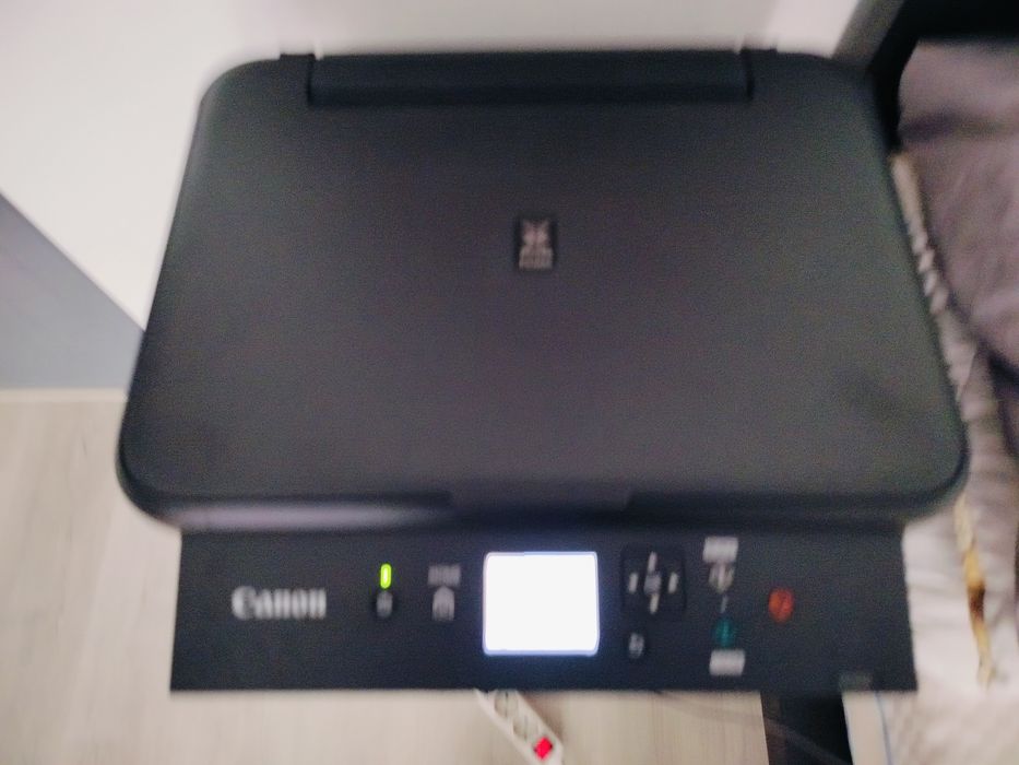 Принтер  Canon TS 5150  + мастило