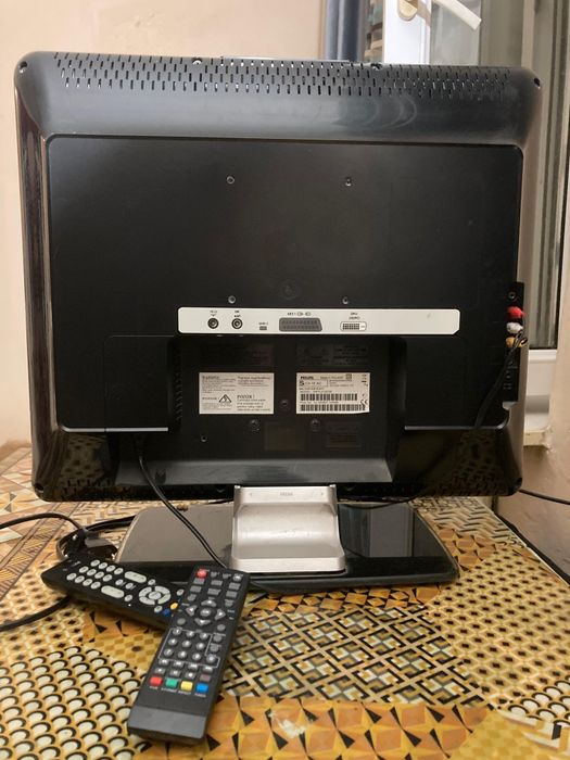 Телевизор Philips б/у