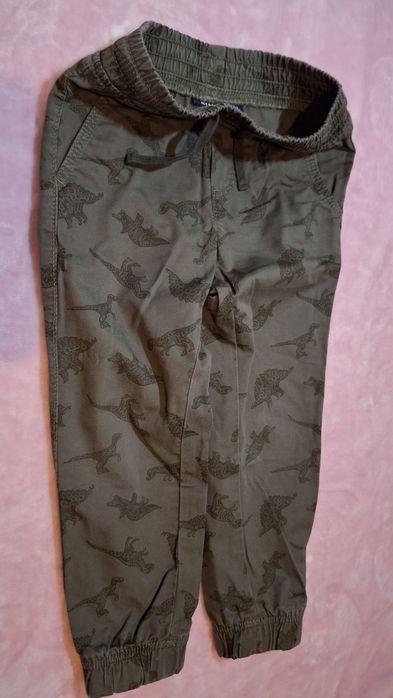Hanorac + pantaloni Kiabi 90-97 cm