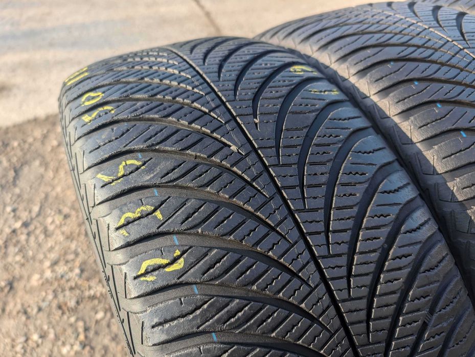 235/50 R18 • All Season • Goodyear Vector 4Seasons gen 2 101V | 4 buc | Pret/buc