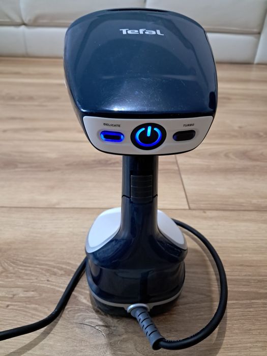 Aparat de calcat cu abur Tefal Access Steam+ nou