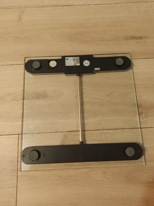 Cântar Beurer de sticlă , cu funcția mereu activă de oprire automată