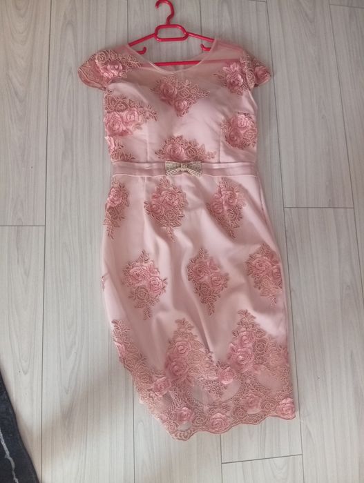 Rochii de vânzare