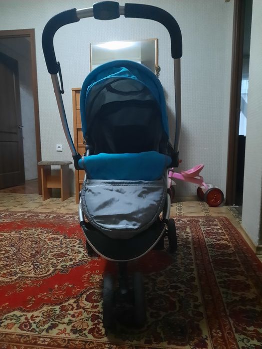 Продам детскую коляску