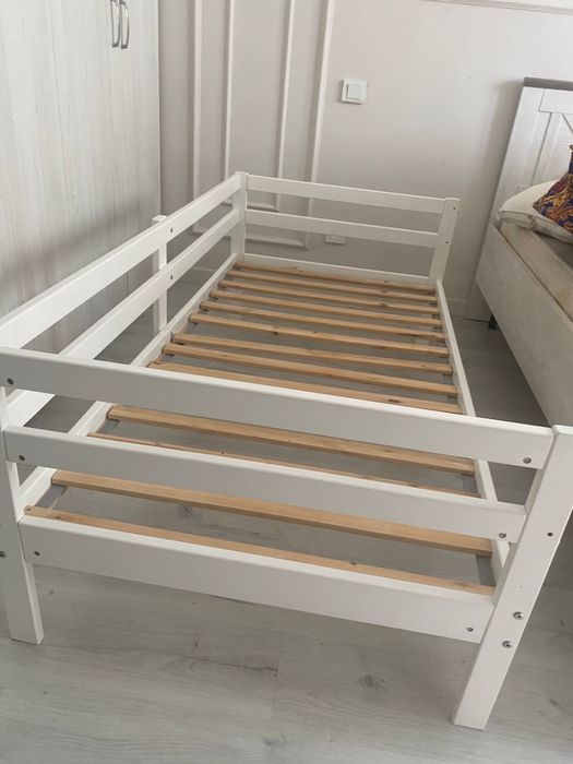 Детская кровать бу