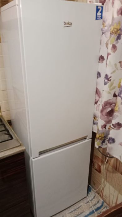 Срочно продам холодильник