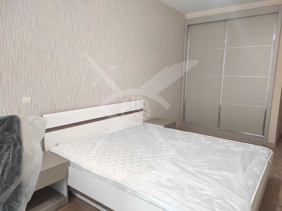 Дава се под наем Двустаен апартамент в София, Кръстова вада - 80 кв.м за 670 € - Снимка #1