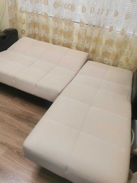 Продавам холов ъглов диван от Айко