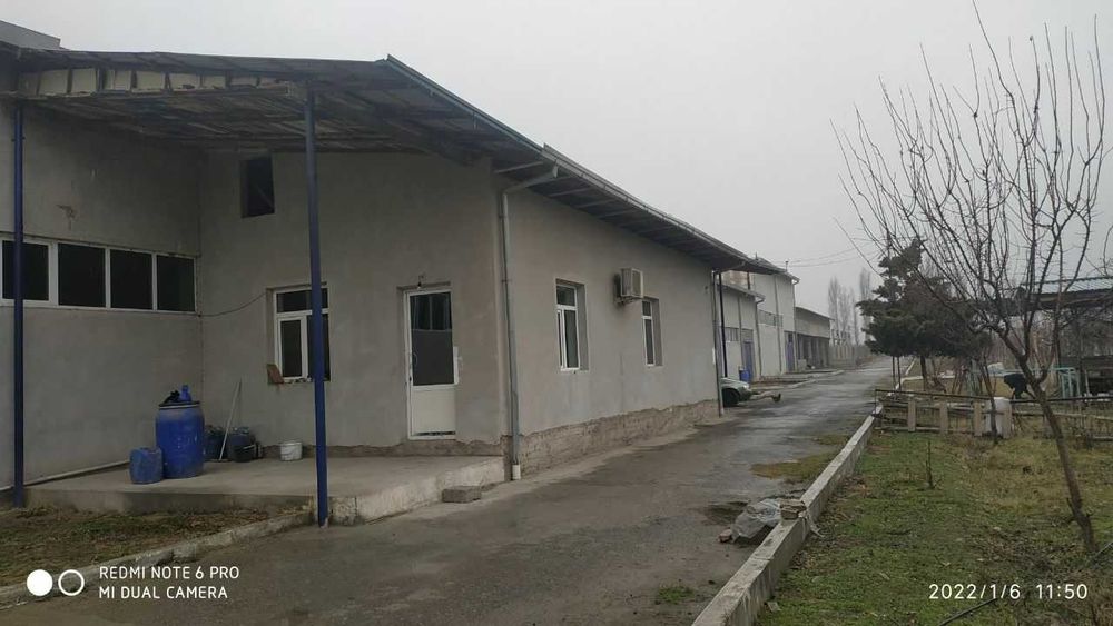 Сдается в аренду 1,15 гектар земли с зданием 1300 кв.м Ижарага жой бор