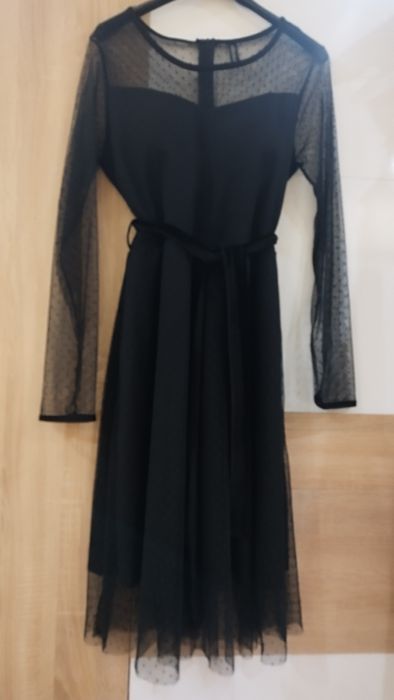 Дамски рокли размер М