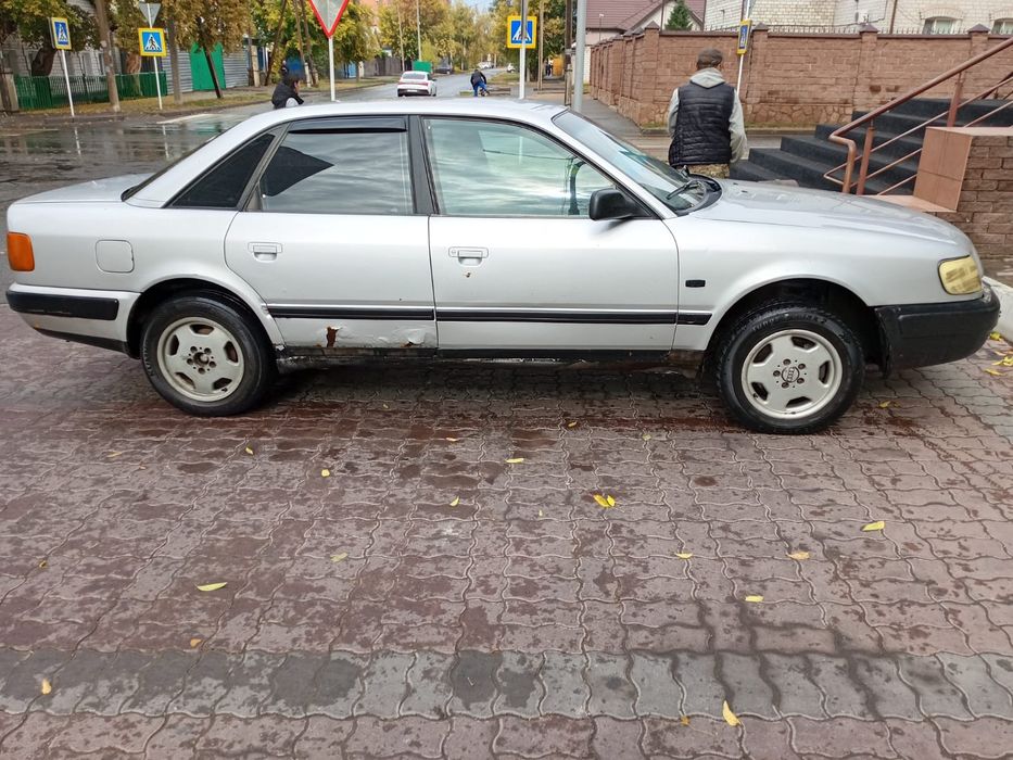 Продам машину.Ауди.