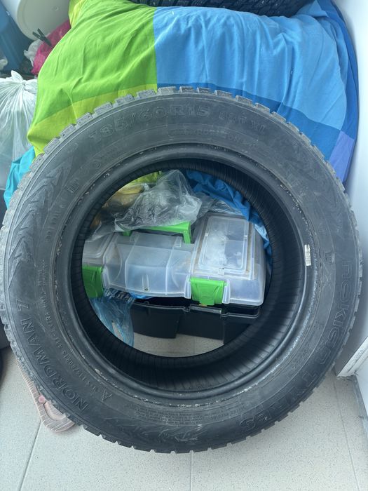 Продам шины зимние шипованные