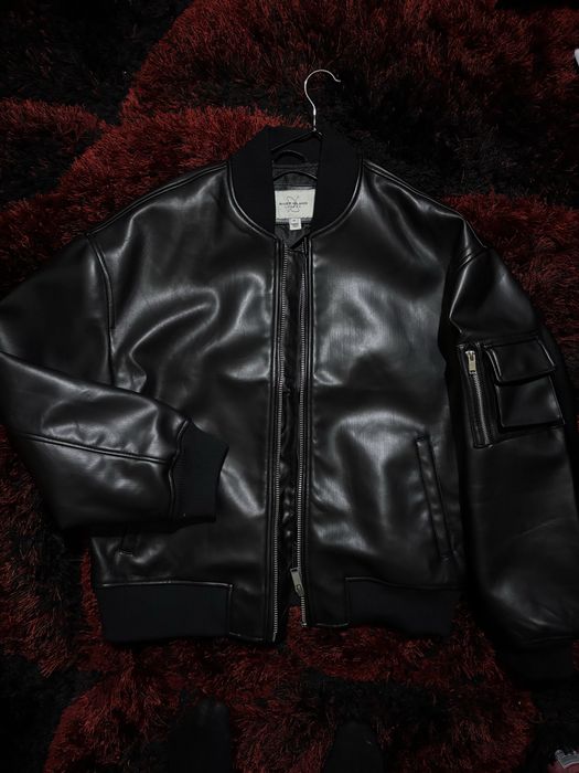 Jacheta bomber din piele River Island noua