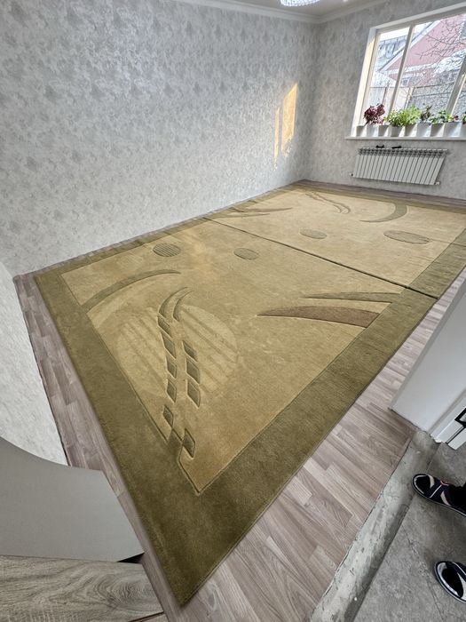 Продам Ковёр миллионик